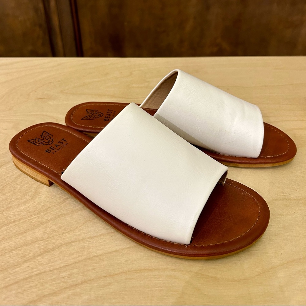 BEAST FASHION White and Brown Slide Sandals